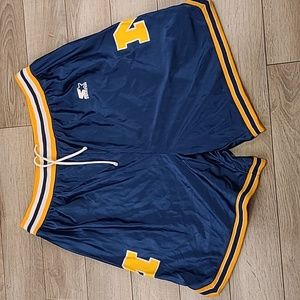 MICHIGAN WOLVERINES Starter Vintage Blue Gold XL Mens Athletic Basketball Shorts